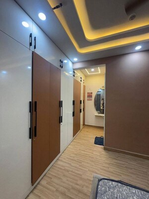 Room in 3.5 BHK Apartment at ATS Nobility, Sector 4 Greater Noida – for Rent