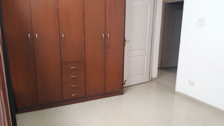 Room, santacruz east 1 Bedroom 480 Sq.Ft. Apartment In Santacruz East Mumbai 10520410