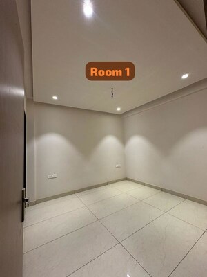 Bedroom in 3 BHK Apartment at Awadhpuri – for Rent