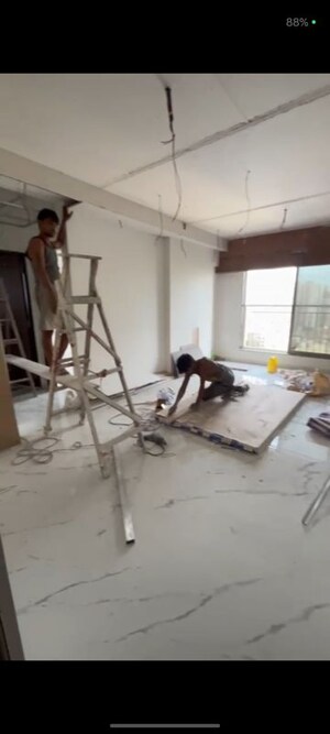 2 BHK Apartment For Rent in Hum Solaris, Kandivali West