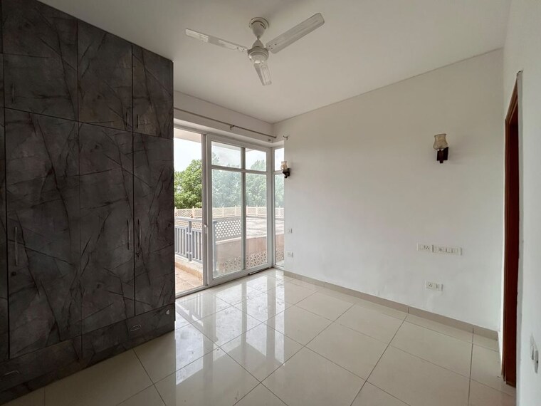 Room, ss-the-leaf 2 Bedroom 1750 Sq.Ft. Apartment In Sector 85 Gurgaon 10520443
