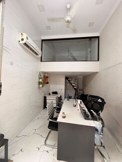 Office Space For Rent in Lajpat Nagar