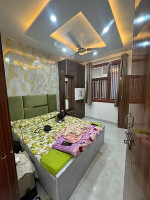 Bedroom in 3 BHK Builder Floor at Nawada – for Rent