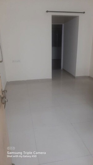 Room in 2 BHK Apartment at Ashiyana Angan, Tingre Nagar – for Rent
