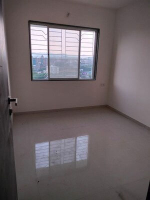 Room in 2 BHK Apartment at Sukhwani Hermosa Casa, Mundhwa – for Rent