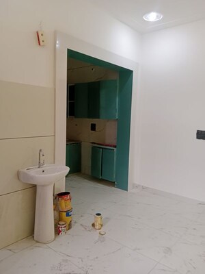 Room in 1 BHK Builder Floor at Huda – for Rent