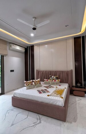 Bedroom in 5 BHK Independent House at Chitrakoot – for Sale
