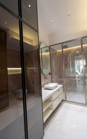 Bathroom in 5 BHK Independent House at Chitrakoot – for Sale