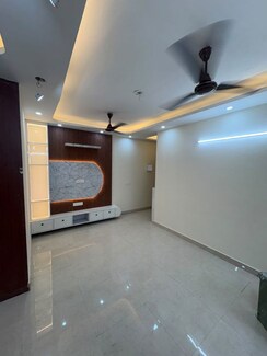 2 BHK Apartment For Rent in Signature The Millennia 3