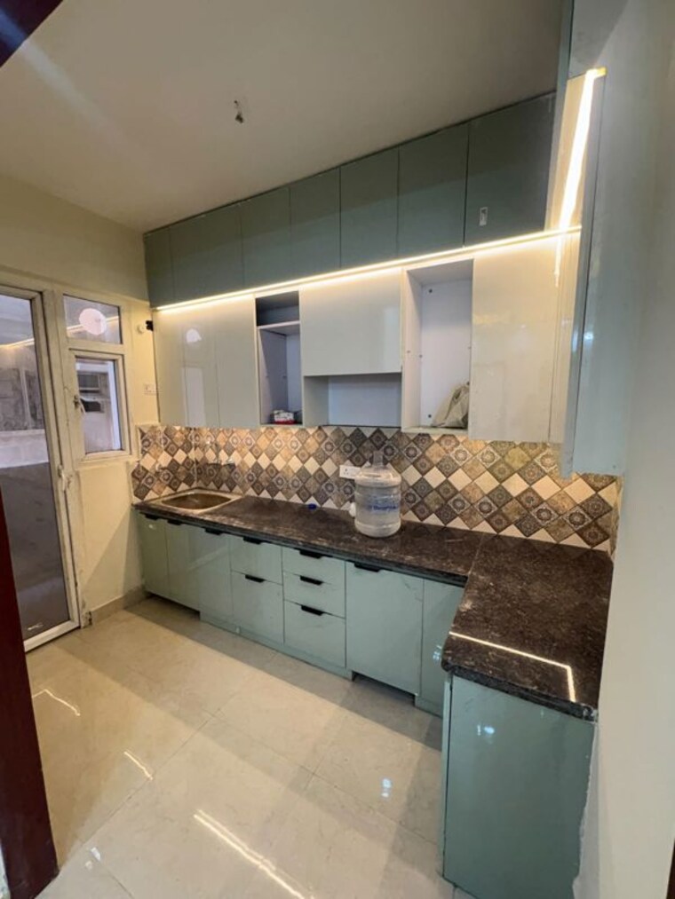 Kitchen, signature-the-millennia-3 2 Bedroom 1000 Sq.Ft. Apartment In Sector 37d Gurgaon 10520549