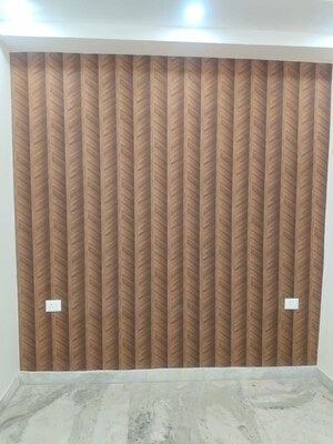 Room in 4 BHK Builder Floor at Shalimar Garden Extension I – for Sale