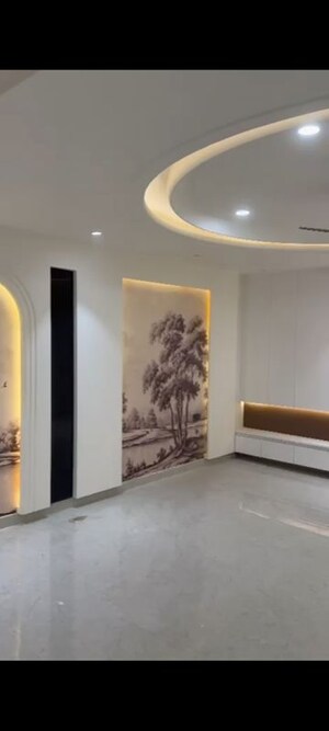 Room in 4 BHK Builder Floor at Dhingra Suburbian Floors, Sector 80 – for Sale