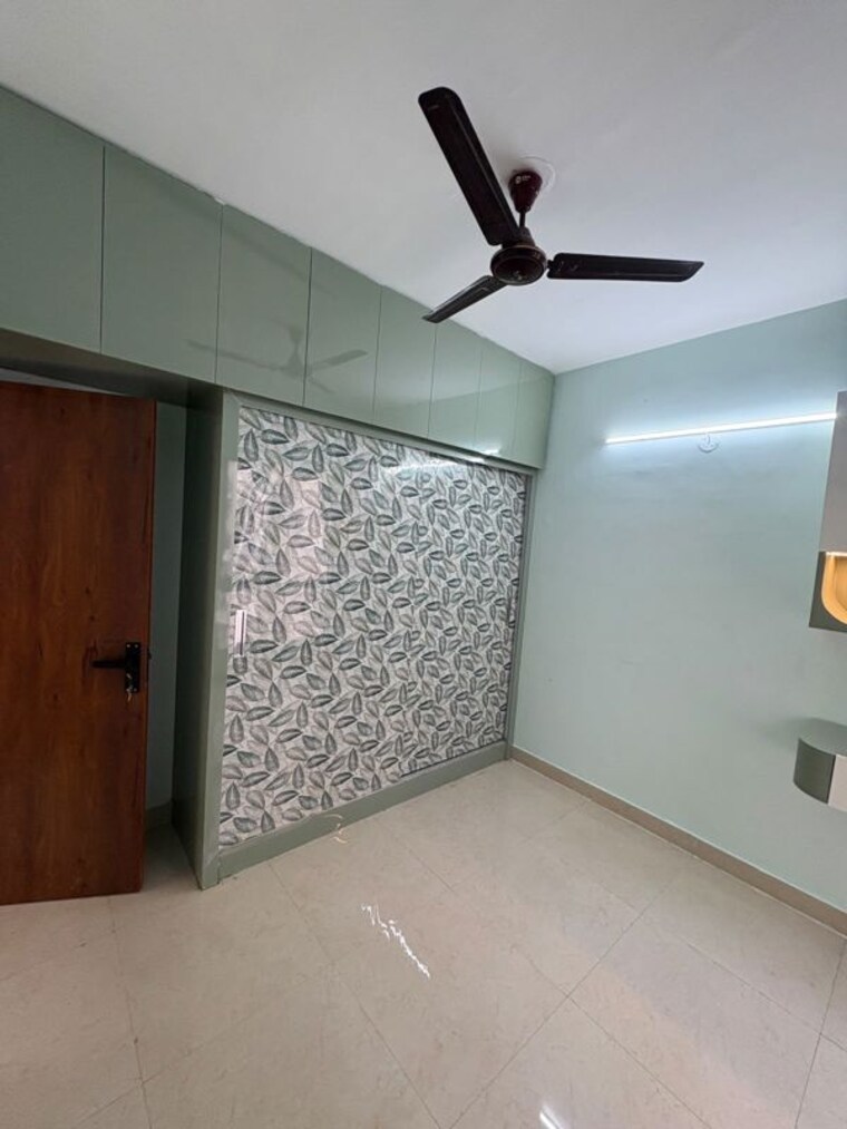 Room, signature-the-millennia-3 2 Bedroom 1000 Sq.Ft. Apartment In Sector 37d Gurgaon 10520554