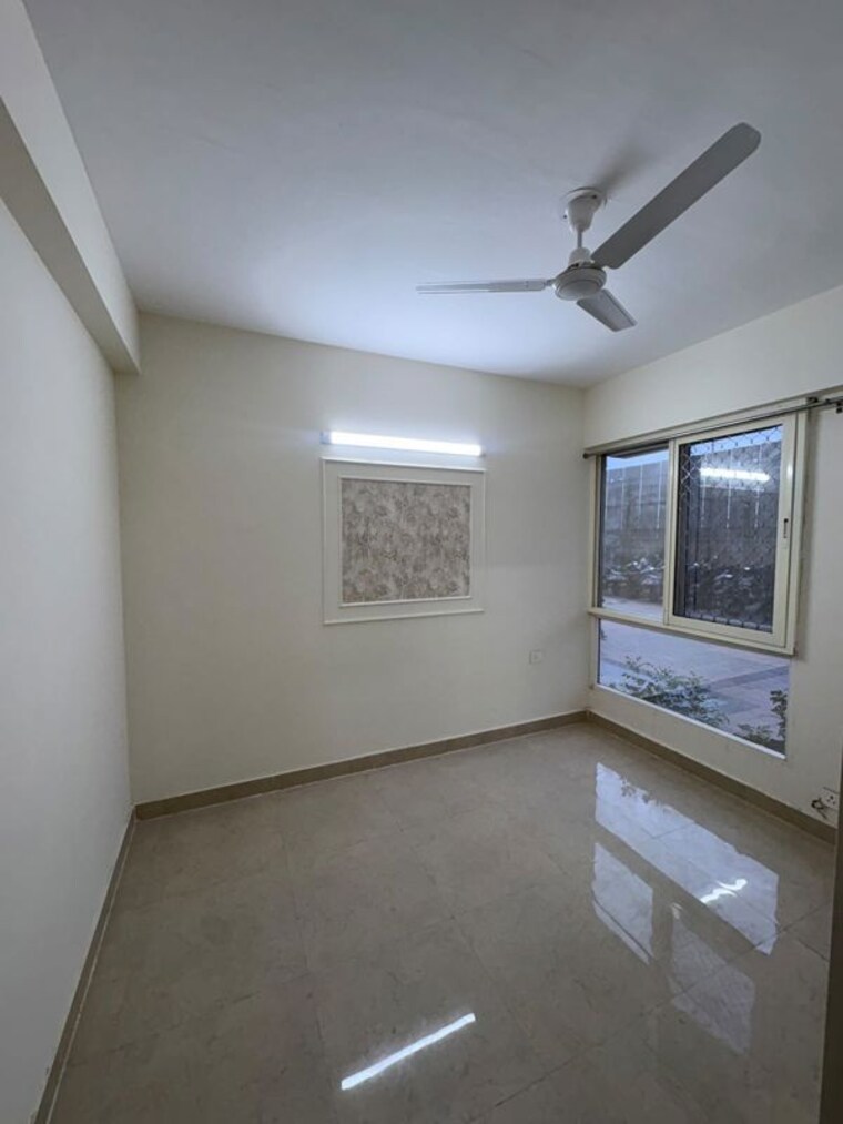 Room, signature-the-millennia-3 2 Bedroom 1000 Sq.Ft. Apartment In Sector 37d Gurgaon 10520558