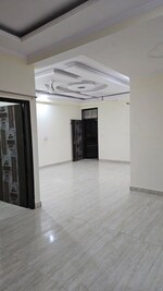 3 BHK + Study Room 1450 Sq.Ft. Builder Floor in Shalimar Garden Extension II