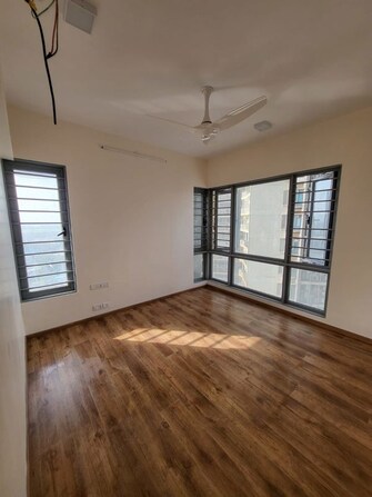 3.5 BHK + Servant Room 1500 Sq.Ft. Apartment in Wadhwa Imperial Heights