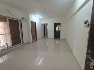2.5 BHK Apartment For Rent in Raheja Acropolis, Deonar