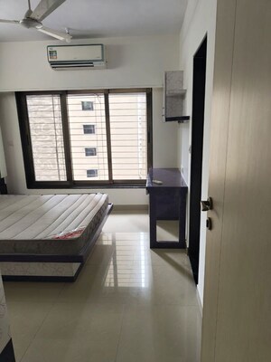 Room in 2 BHK Apartment at Acme Ozone, Manpada – for Rent