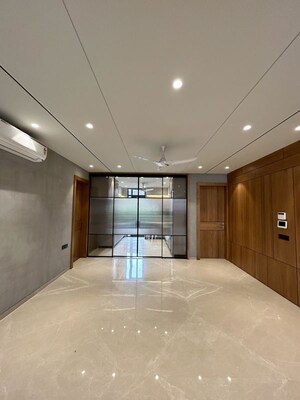 2 BHK Builder Floor For Rent in Sector 22