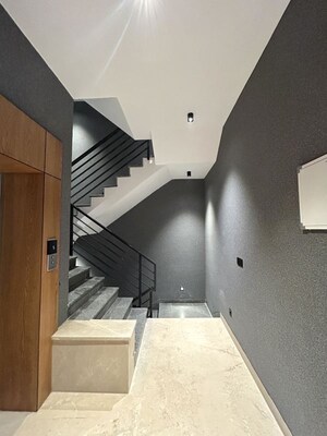Staircase in 2 BHK Builder Floor at Sector 22 – for Rent