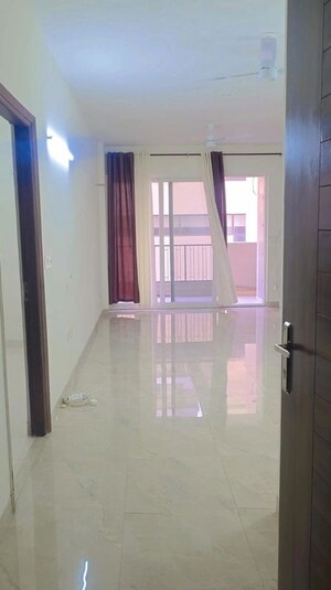 Room in 3 BHK Apartment at Ananta Lifestyle, Lohgarh – for Rent