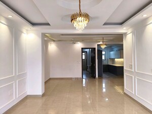 Room in 2 BHK Builder Floor at Sector 22 – for Rent