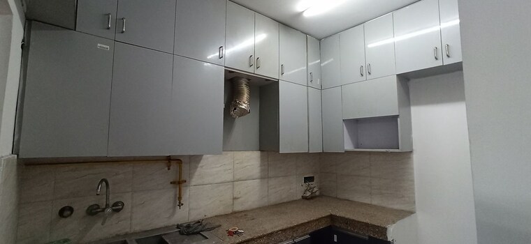 Bathroom, ajnara-ambrosia 2.5 Bedroom 1245 Sq.Ft. Apartment In Sector 118 Noida 10520656