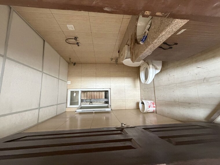 Bathroom, prateek-wisteria 2 Bedroom 955 Sq.Ft. Apartment In Sector 77 Noida 10485774