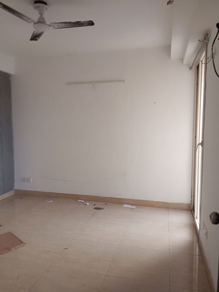 Room, nimbus-the-hyde-park 3 Bedroom 1320 Sq.Ft. Apartment In Sector 78 Noida 10520715