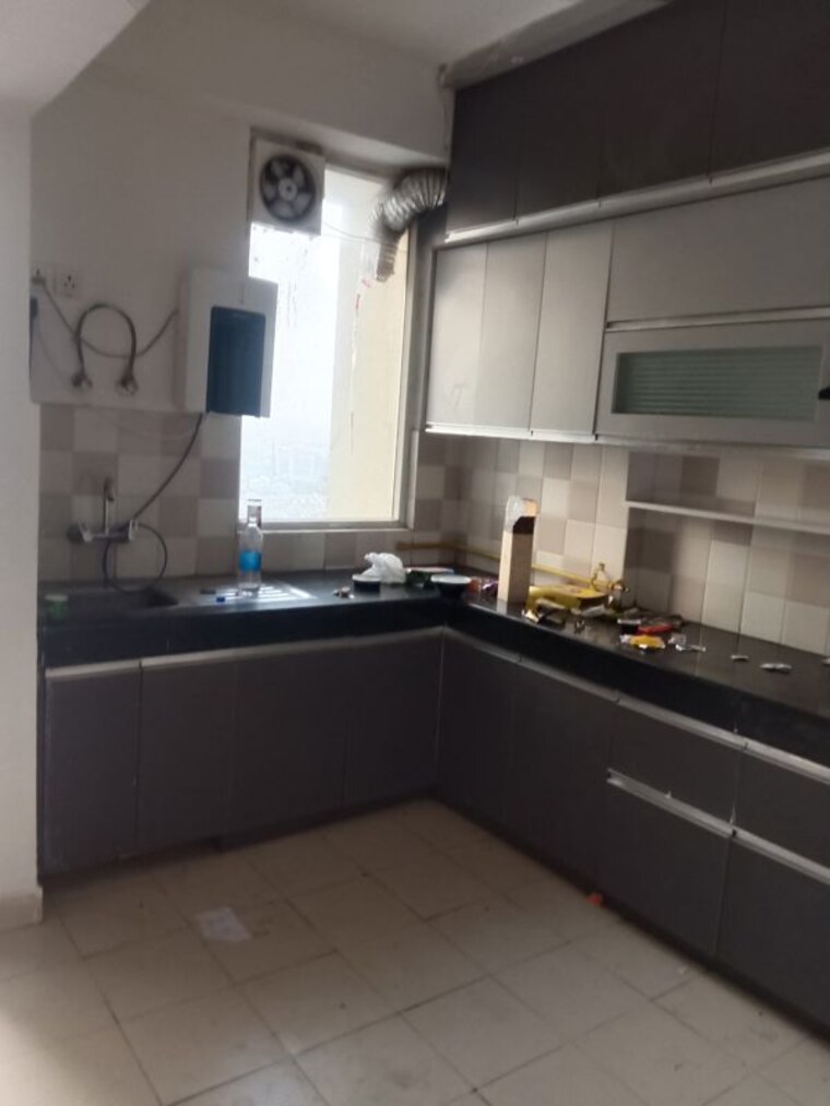 Kitchen, nimbus-the-hyde-park 3 Bedroom 1320 Sq.Ft. Apartment In Sector 78 Noida 10520715