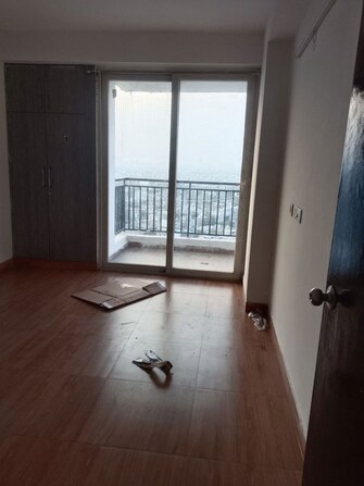 3 BHK + Study Room 1320 Sq.Ft. Apartment in Nimbus The Hyde park