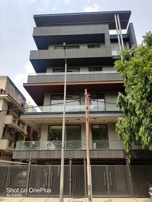 3 BHK Builder Floor – Exterior View View at BPTP District, Sector 81 - for Rent