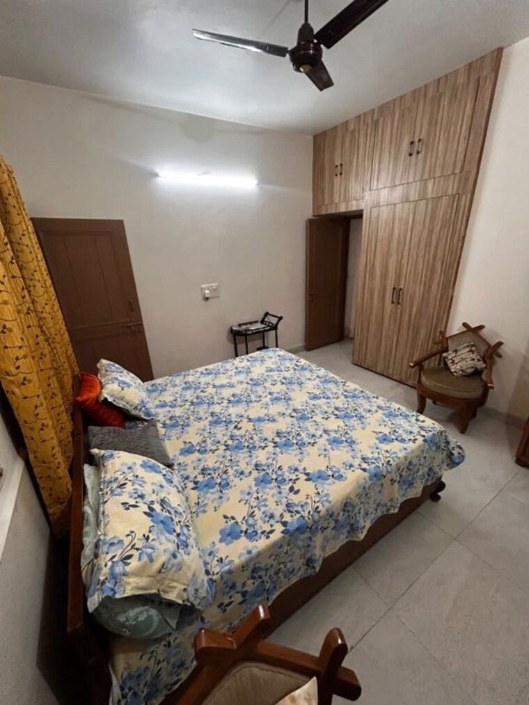 Bedroom, bptp-district 3 Bedroom 180 Sq.Ft. Builder Floor In Sector 81 Faridabad 10520721