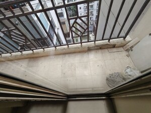 Balcony in 3 BHK Apartment at Amrapali Silicon City, Sector 76 – for Rent