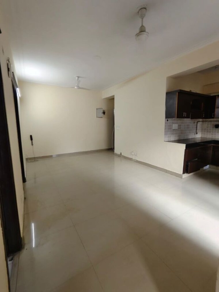 Room, amrapali-silicon-city 3 Bedroom 1420 Sq.Ft. Apartment In Sector 76 Noida 10520724
