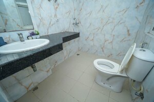 Bathroom in 3.5 BHK Apartment at Mapsko Royale Ville, Sector 82 – for Sale