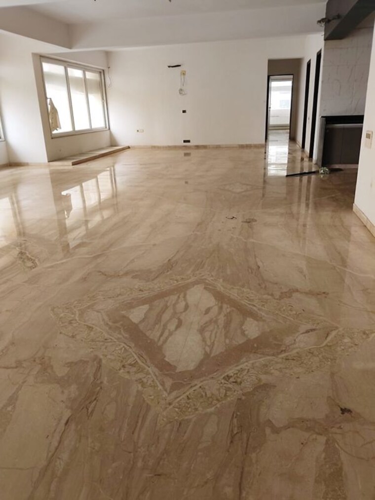 Room, vaishnodevi circle 5 Bedroom 5400 Sq.Ft. Apartment In Vaishnodevi Circle Ahmedabad 10515102