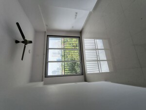 Room in 1 BHK Apartment at Asmi Shimmers, Goregaon East – for Sale