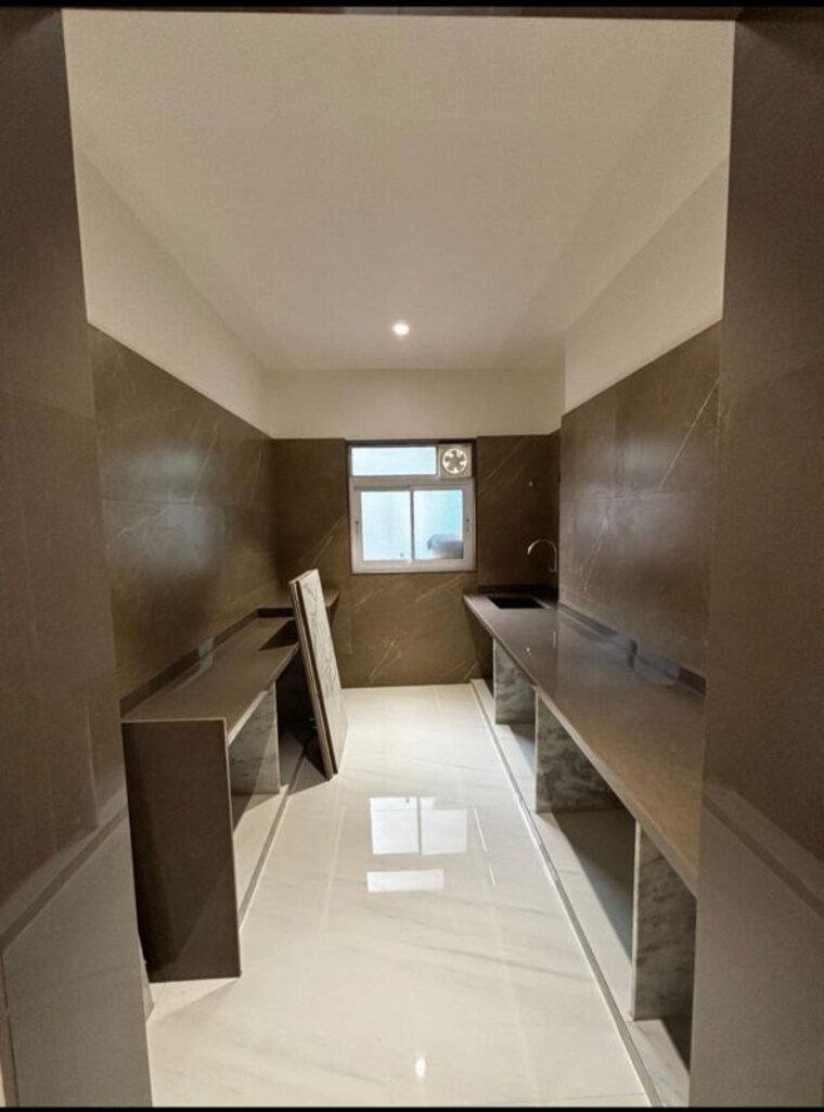 Kitchen, kabra-garnet 3 Bedroom 900 Sq.Ft. Apartment In Malad West Mumbai 10520813