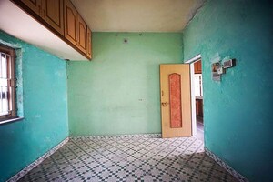 Room in 4 BHK Independent House at Nava Naroda – for Sale