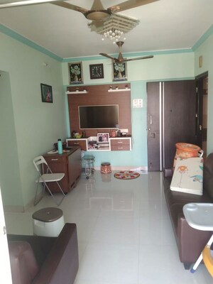 Team Area in 1 BHK Apartment at Cosmos Orchid, Ghodbunder Road – for Sale