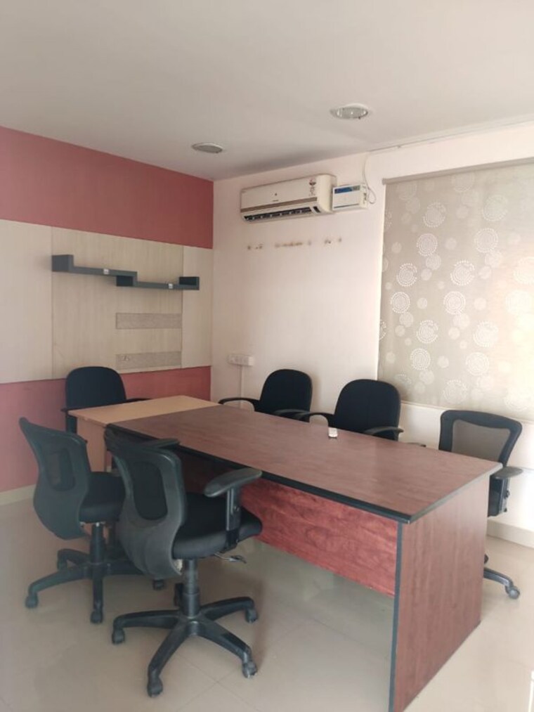 Team Area, race course Commercial Office Space 1250 Sq.Ft. In Race Course Coimbatore 10520848