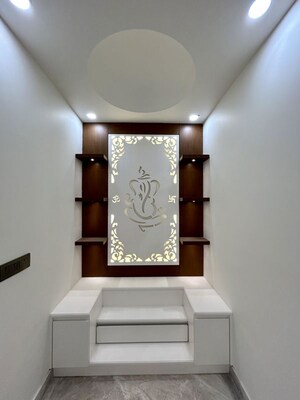 4 BHK Builder Floor – Nearby View at Sector 23 - for Rent