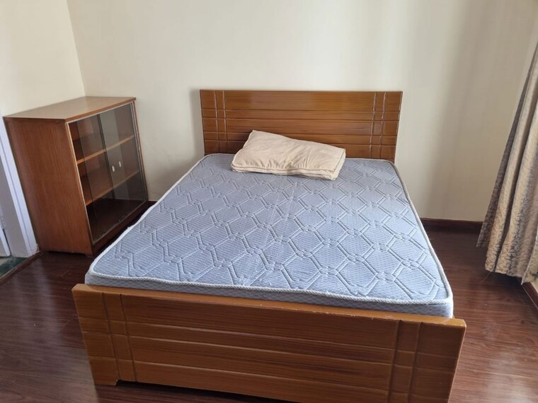 Bedroom, bptp-park-grandeura 3 Bedroom 2100 Sq.Ft. Apartment In Sector 82 Faridabad 10520837