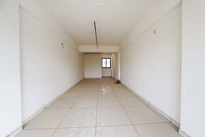 Balcony in  Shop at Nava Naroda – for Rent