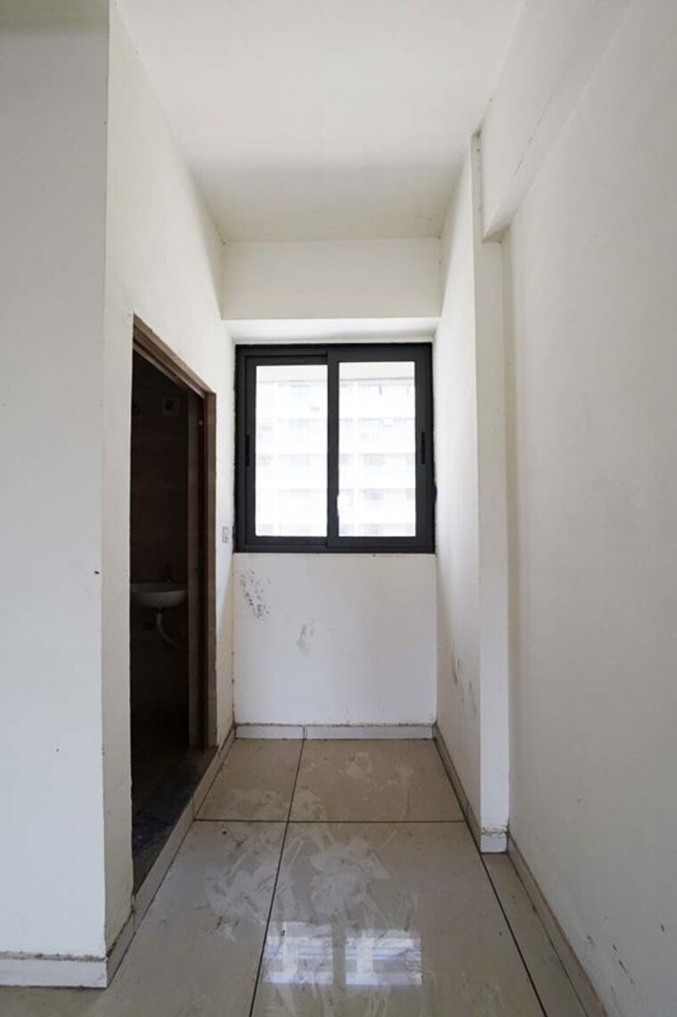 undefined, nava naroda Commercial Shop 750 Sq.Yd. In Nava Naroda Ahmedabad 10520861