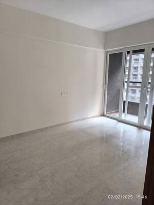 Room in 2 BHK Apartment at Gera World of Joy, Kharadi – for Rent