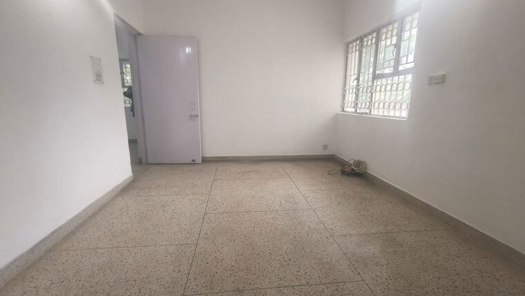 Room, vasant kunj 3 Bedroom 1700 Sq.Ft. Apartment In Vasant Kunj Delhi 10520881