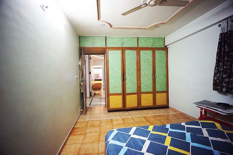 Bedroom, satellite 3 Bedroom 184 Sq.Yd. Apartment In Satellite Ahmedabad 10520910