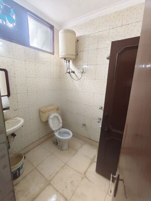 Bathroom in 2 BHK Builder Floor at Malviya Nagar – for Rent